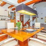Holiday home Beautiful In With Sauna Vodice
