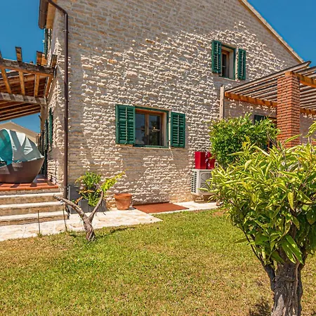 Beautiful In With Sauna Holiday home *