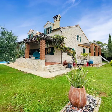 Beautiful In With Sauna Vodice