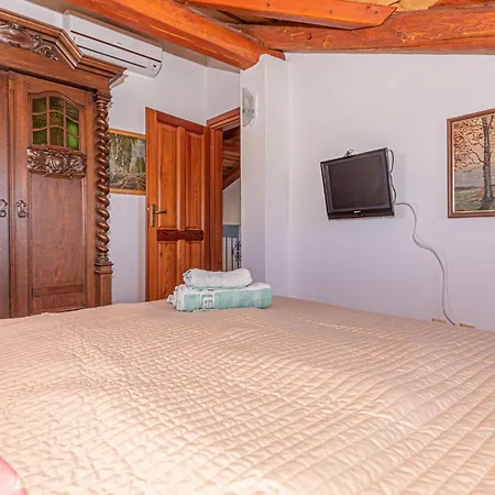 Beautiful In With Sauna