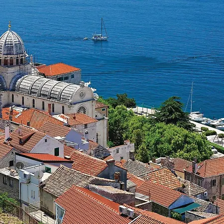 Beautiful In With Sauna Tatil Evi