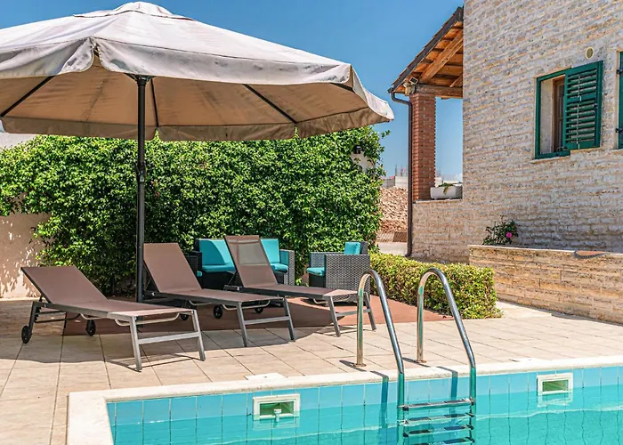 Beautiful In With Sauna Tatil Evi Vodice