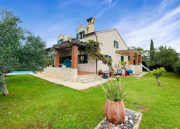 Beautiful In With Sauna Vodice