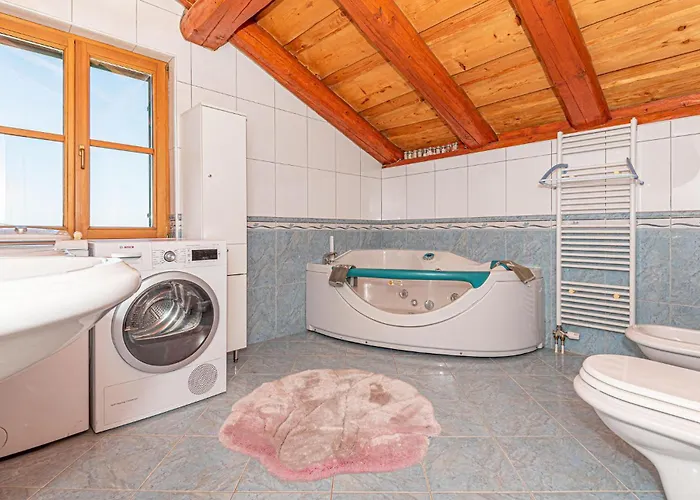 Hébergement de vacances Beautiful In With Sauna *