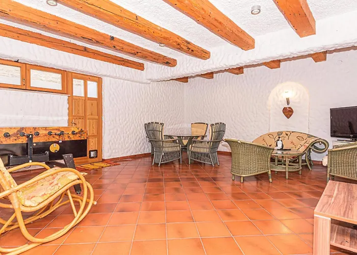 Beautiful In With Sauna Tatil Evi